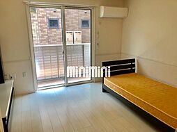 フォンターナ 1階ワンルームのリビング/ダイニング