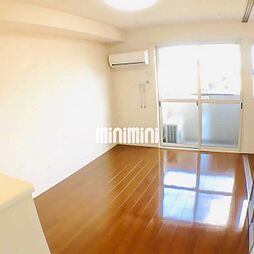 フラリッシュ・ウッド 2階1LDKのリビング/ダイニング