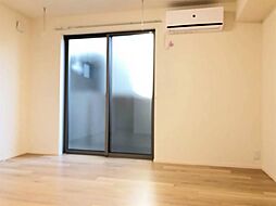 アヴァンティ亀崎 1階1Kのリビング/ダイニング