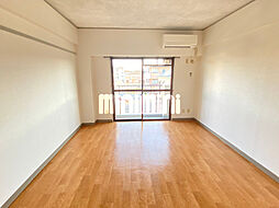 セントラーレ青山21 3階1DKのリビング/ダイニング