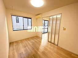 プリムローズI 1階2DKのリビング/ダイニング