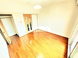 Ｐｒｅｎｄｒｅ−Ｕ 4階1Kのリビング/ダイニング