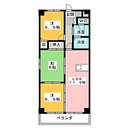 ＣＯＵＲＴＹＡＲＤ 4階3LDKの間取り