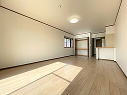 メゾン四季　Ａ棟 3階ワンルームのリビング/ダイニング