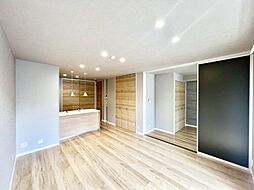 新築ユーフォリア 3階2LDKのリビング/ダイニング