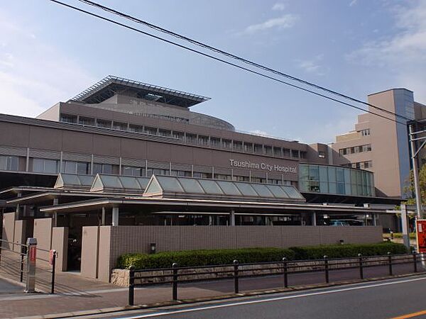 画像28:病院「津島市民病院まで2300m」