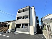 津島駅より徒歩10分 新築 3階建の賃貸物件