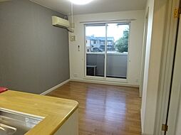 エメロード 2階2LDKのリビング/ダイニング