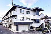 シーズンコート愛西の賃貸物件