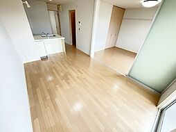 エクセレントティアラ 2階2LDKのリビング/ダイニング