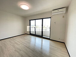 ソレアード吉良 3階1LDKのリビング/ダイニング