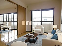 リヴグランス 2階2LDKのリビング/ダイニング