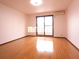 セステット 2階ワンルームのリビング/ダイニング