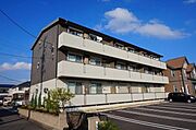桜井駅より徒歩15分 築12年2ヶ月 3階建の賃貸物件