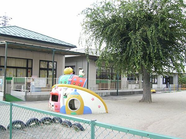 画像27:幼稚園、保育園「西保育園まで900m」