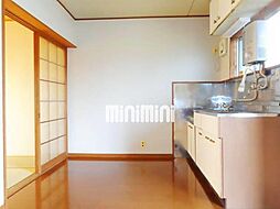 扶桑ハイツ 2階2DKのリビング/ダイニング