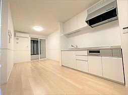 メゾン　ソレイユ 106 1階1LDKのリビング/ダイニング