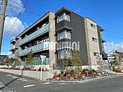 柏森駅より徒歩10分 築4年1ヶ月 3階建の賃貸物件