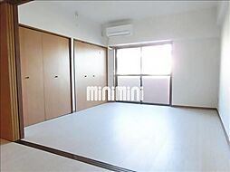 プレミール ＴＮ 1階1DKのリビング/ダイニング