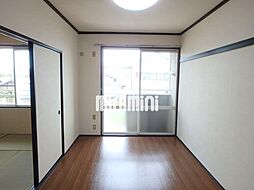 タウニー春日 2階2DKのリビング/ダイニング