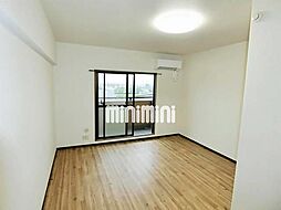 ウィング青山 1階1Kのリビング/ダイニング