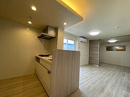 カーサ・カルーナ 203 2階2LDKのリビング/ダイニング