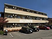 イーストリバーＰｉｎｅ 1階 築23年11ヶ月の賃貸物件