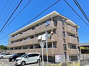 逢妻駅より徒歩7分 築28年1ヶ月 3階建の賃貸物件