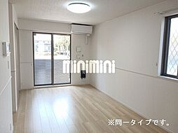 パーシモンII 101 1階1LDKのリビング/ダイニング