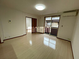 フルール 2階2LDKのリビング/ダイニング