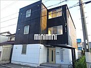 常滑駅より徒歩5分 築17年9ヶ月 3階建の賃貸物件