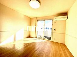 ウイング・マレ 3階1Kのリビング/ダイニング