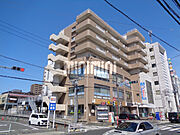 プレミール三郷 6階 築28年6ヶ月の賃貸物件