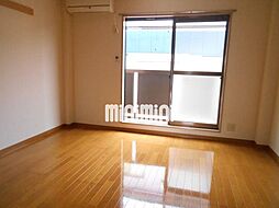 サープラス美咲 1階1Kのリビング/ダイニング