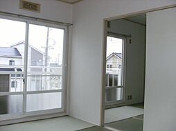 ボーベルハウスII 2階2DKのリビング/ダイニング