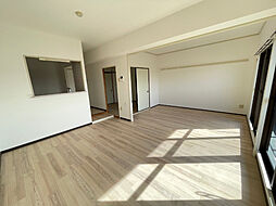 ブリード瀬戸口 3階2LDKのリビング/ダイニング