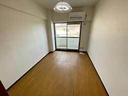 パレス明和 2階1Kのリビング/ダイニング