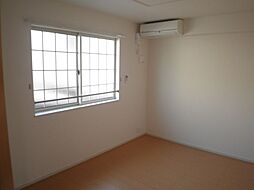 フルール 2階2LDKのリビング/ダイニング