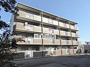 三郷駅より徒歩16分 4階 築32年1ヶ月の賃貸物件