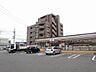 周辺：コンビニ「セブンイレブンまで590m」