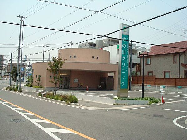 画像22:病院「竹の山クリニックまで410m」