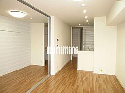 スフレガーデン三好丘 2階1LDKのリビング/ダイニング