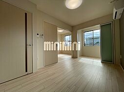 オリオン 201 2階1LDKのリビング/ダイニング