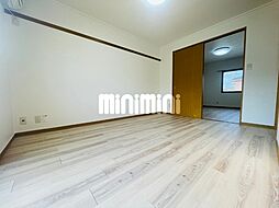 ファミールかにえ 2階1LDKのリビング/ダイニング