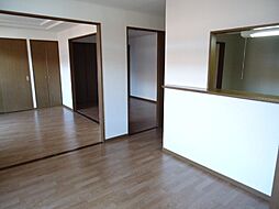 ヴァンヴェール五明　A棟 3階3LDKのリビング/ダイニング