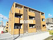 近鉄弥富駅より徒歩13分 築7年4ヶ月 3階建の賃貸物件