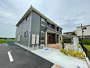 近鉄弥富駅より徒歩18分 築1年11ヶ月 2階建の賃貸物件