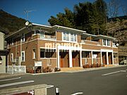 静岡駅よりバス18分 徒歩5分 1階 築17年2ヶ月の賃貸物件