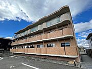 県総合運動場駅より徒歩11分 1階 築18年8ヶ月の賃貸物件