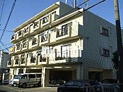  2階 築35年3ヶ月の賃貸物件